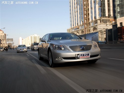 汽车之家 雷克萨斯 雷克萨斯ls 600hl 尊贵加长版