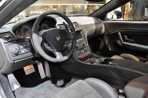 各有性能秘籍 细数巴黎车展十大超级跑车