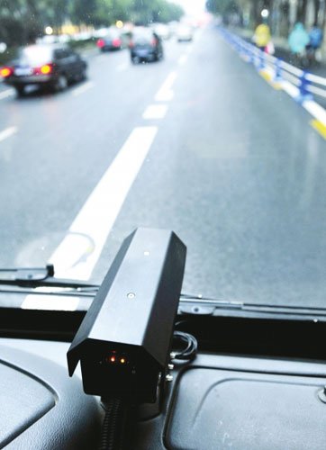 成都“移动智能公交抓拍系统”11月启动