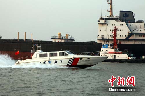 全国航速最快海事巡逻艇在连云港正式列编。作者：李欢乐